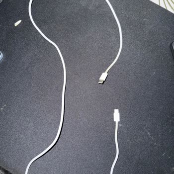 Korozyonlu Şarj Kablosu İçin Ücretsiz Değişim Talebi