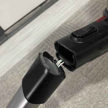 Philips SpeedPro Max Bağlantı Plastik Parçasının Kırılması Ve Yetkili Servis Ulaşılamaması