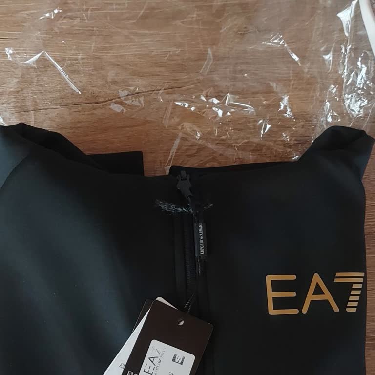 Ax Men Wear Ne Telefonlara Cevap Veriliyor Ne De Mesajlara Dönüş Sağlanıyor