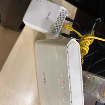 Modemde Loş Işığı Kırmızı Yanıyor, İnternet Sürekli Kesiliyor