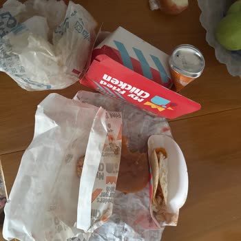 My Fried Chicken Egzoz Ve Yağ Kokulu Sipariş: Hijyen İhlali Ve Tam İade Talebi