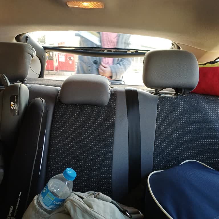 Petrol Ofisi Samandıra'da Cam Temizliği İhmali Ve Müşteri İlgisizliği