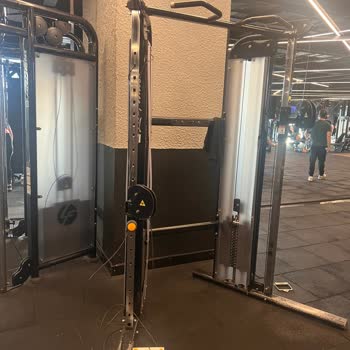 Macfit Trump AVM Şubesinde Bozuk Makineler Ve Uzun Bekleyen Tamirler