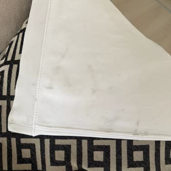 Arçelik Çamaşır Makinesinde İlk Yıkamalarda Lekeler Ve Kumaş Yırtılmaları