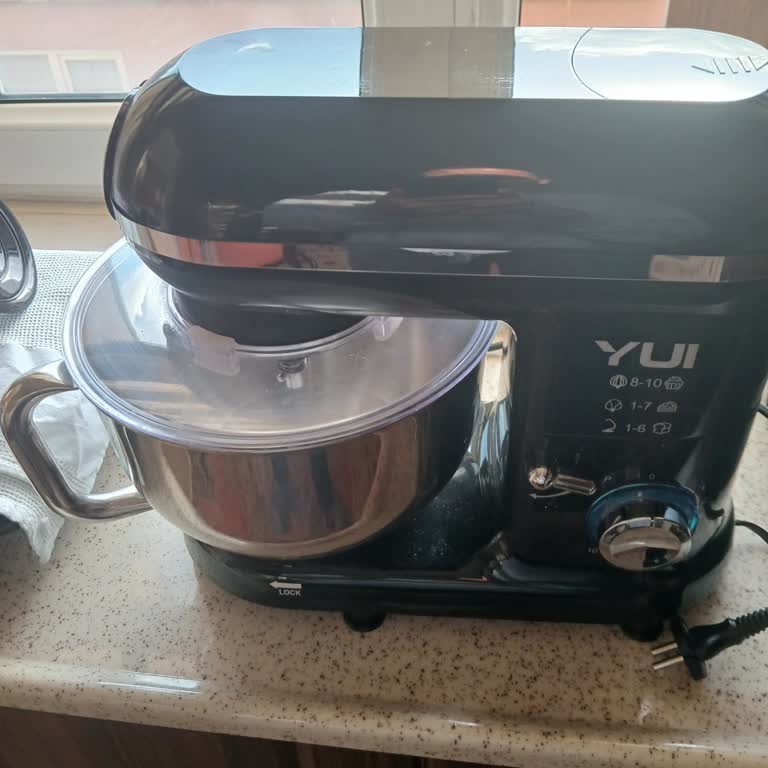 Motorundan Duman Çıkan Hamur Yoğurma Makinesi İçin Yeni Ürün Değişimi Talebi