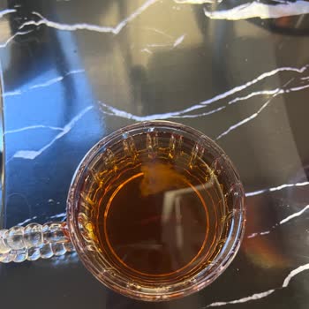 Fuse Tea Şişesi Açılmamış Olmasına Rağmen İçinde Sümüksü Madde