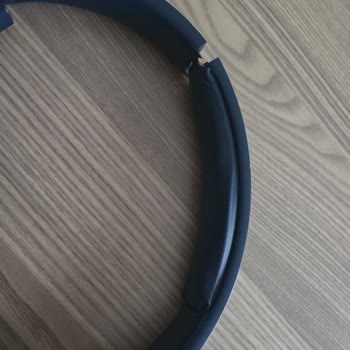 JBL 720BT Kulaklıkta Esneme Yerinin Kırılması Garanti Kapsamında Değişim Talebi