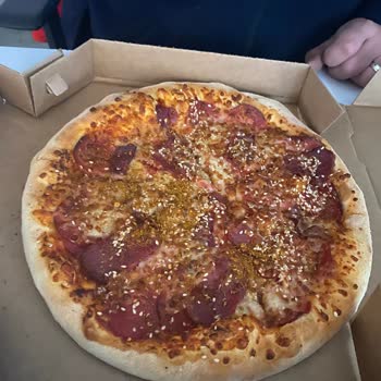 Domino's'ta Sarımsak Kenarsız Pizza Teslimatı Ve İade Talebi