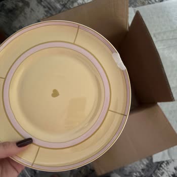 Karaca Züccaciye Kırık Gelen Ürüne Çözüm Bulamıyorum