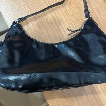 Kesik Derili Çanta Teslimatı İçin Ücretsiz Değişim Talebi