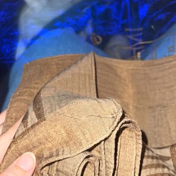 Kısa Sürede Deforme Olan Şalı İçin Para İadesi Talebi