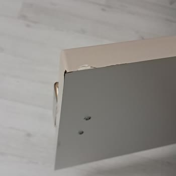 Defolu Mobilyalar Ve Mağduriyet Yaratan Servis, Tam İade Talebi