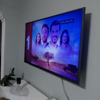 Arçelik Televizyonun Tekrarlayan Mavileşme Sorunu Ve Ücretsiz Onarım İsteği