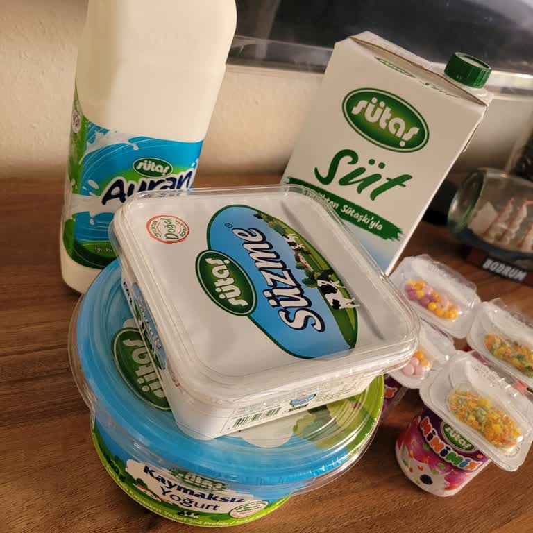 Sütaş Minimix Çocuk Sütü İçinde Plastik Parça Keşfedildi