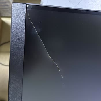 Kırık Monitör Teslimatı Ve 21 Günlük Bekleme Süreci