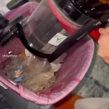 Dyson Hazinesinin Mandalı Oturmadığı İçin Toz Kaçırıyor