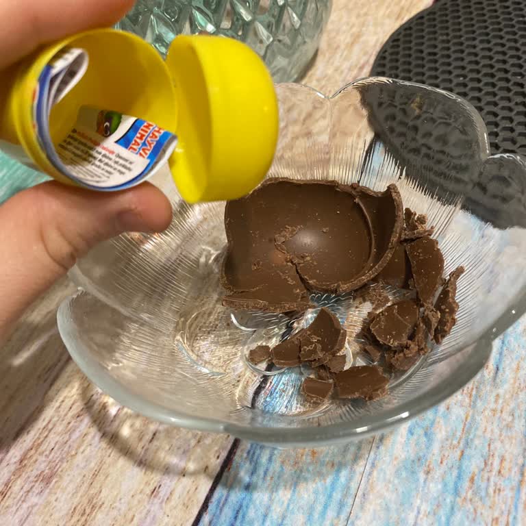 Ozmo Sürpriz Yumurtada Oyuncak Çıkmaması Ve Müşteri Hayal Kırıklığı