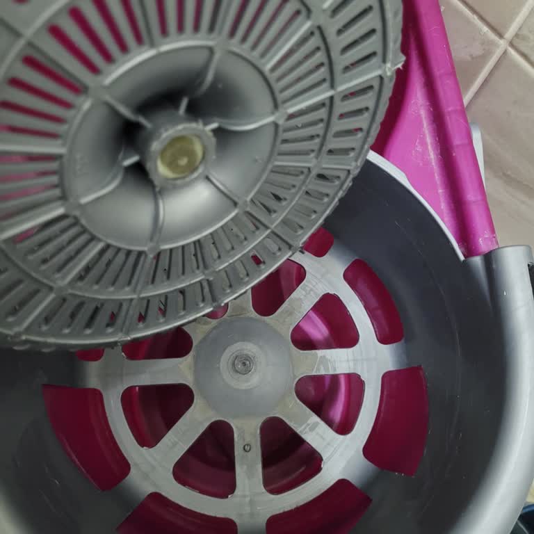 Parex Vileda Sıkma Aparatı Kırıldı, Yedek Parça Temin Edilemiyor