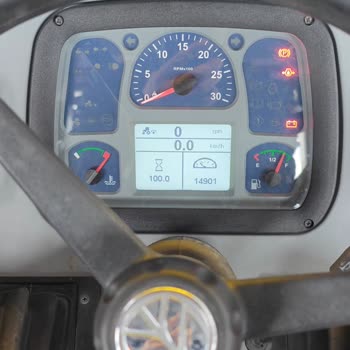 New Holland TT60 Traktörümde Tekrarlayan Hidrolik Ve Elektronik Arızalar