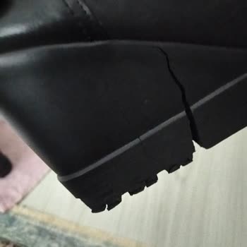 Kısa Sürede Topuk Çatlaması Ve Uç Deformasyonu Yaşadığım Greyder Botta Kalite Sorunu