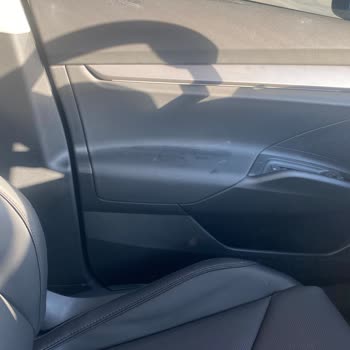 Maybelline Fondöten Kapağındaki Hata Aracımı Kirletti, Temizlik Masrafı Talebim