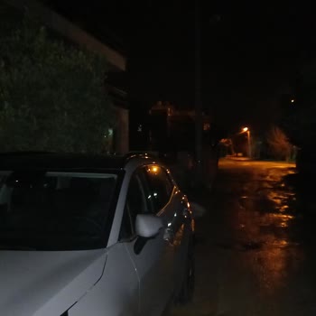 İzmir Urla Atatürk Mahallesi'nde Sokak Lambalarının Yanmaması Güvenlik Endişesine Yol Açıyor