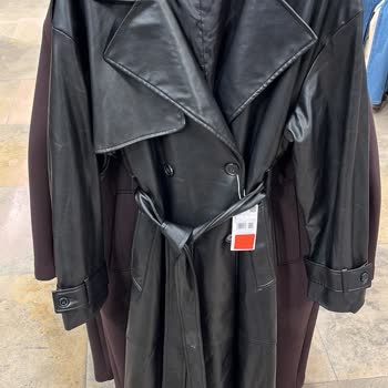 Mango Mağazasında Etiket Fiyatı İle Kasa Fiyatı Arasındaki 1.100 TL Farkı