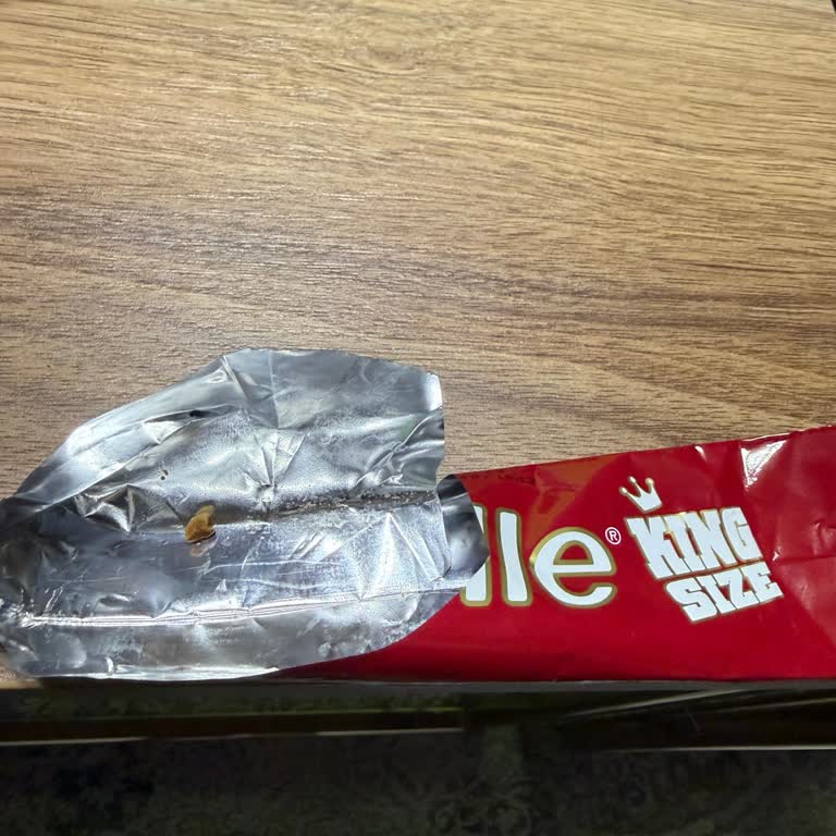 Tadelle Çikolatada Fındık Kabuğu Çıktı Diş Ağrısına Neden Oldu