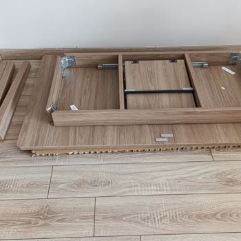 Eksik Vida Ve Kulp Nedeniyle Masa Ve TV Ünitesi Kurulumunda Yaşanan Sorunlar