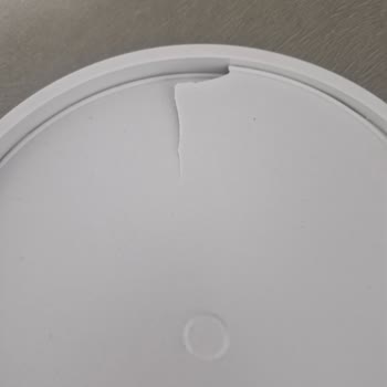 Kırık Katlanır Kova Teslim Alındı, Değişim Talebi