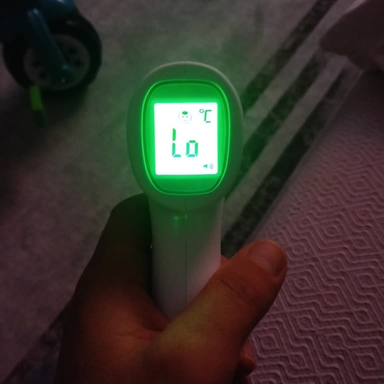 Acura Temassız Ateş Ölçer Lo Hatası Nedeniyle Ölçüm Yapamıyor