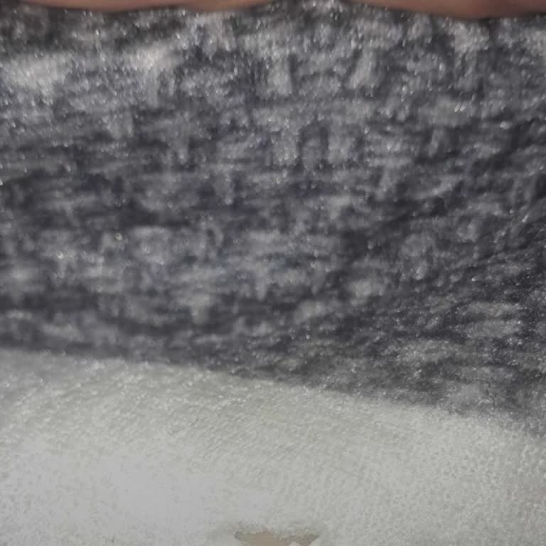 Halı Yıkama Makinesi Koltuğu Ve Halıyı Çizip Yırtıyor