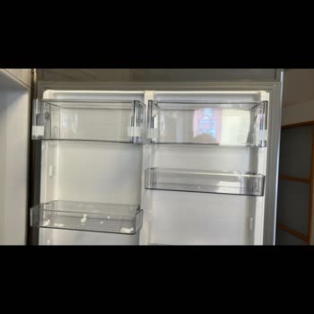 Hasarlı Buzdolabı Kapak Değişimi İçin Acil Çözüm Talebi