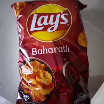 Aşırı Yağlı Lays Baharatlı Cips Ve Silik Tarih Etiketi: Sağlık Ve Güven Sorunu