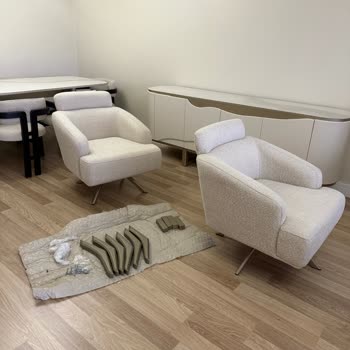 Livens Sofa Sandalyeler Yanlış Renkte Teslim Edildi