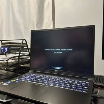 Monster Notebook'ta Aşırı Isınma, Fan Gürültüsü, Beyaz Lekeler Ve Sessiz Servis