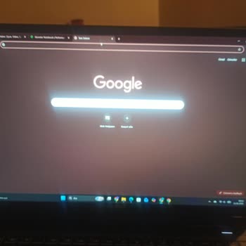 Monster Notebook'ta Aşırı Isınma, Fan Gürültüsü, Beyaz Lekeler Ve Sessiz Servis