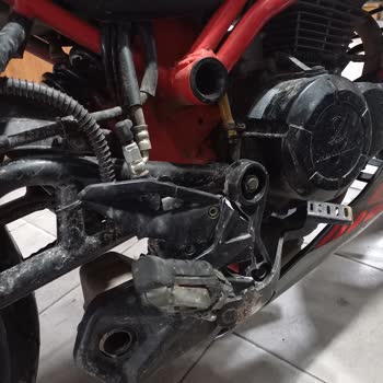 Motolux Sağ Ayak Braketi Parçası Temin Edilemiyor