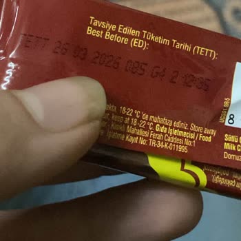 Ülker Çikolatalı Gofretten Bozulmuş Ürün Ve Sağlık Endişesi