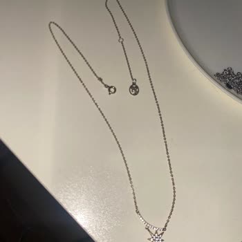 Kolyenin Kısa Sürede Kararması Ve Değişim Talebi