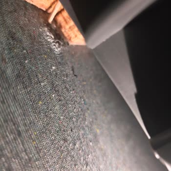 Kurulum Hatası Üçlü Koltuk Ayağını Kırdı, Servis Aylarca Gelmedi