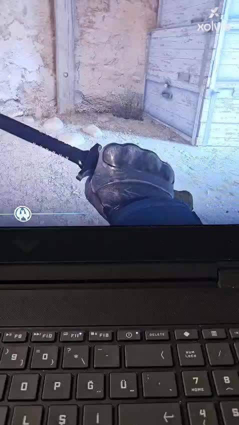 HP Gaming Laptop Screen Goes Black During Gameplay video cover