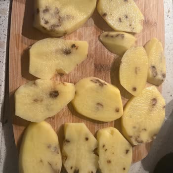 Şok Market’te Satın Aldığım Patateslerde Mantar Ve Sağlık Riski