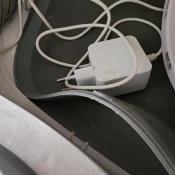 Yasomi Kedi Kumu Cihazının Ped Sorunu Tekrarlıyor Ve Ücretsiz Yeni Ped Talebi