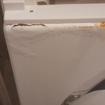 Arçelik Çamaşır Makinesinde Deterjan Gözü Altından Su Kaçması Ve Paslanma Sorunu