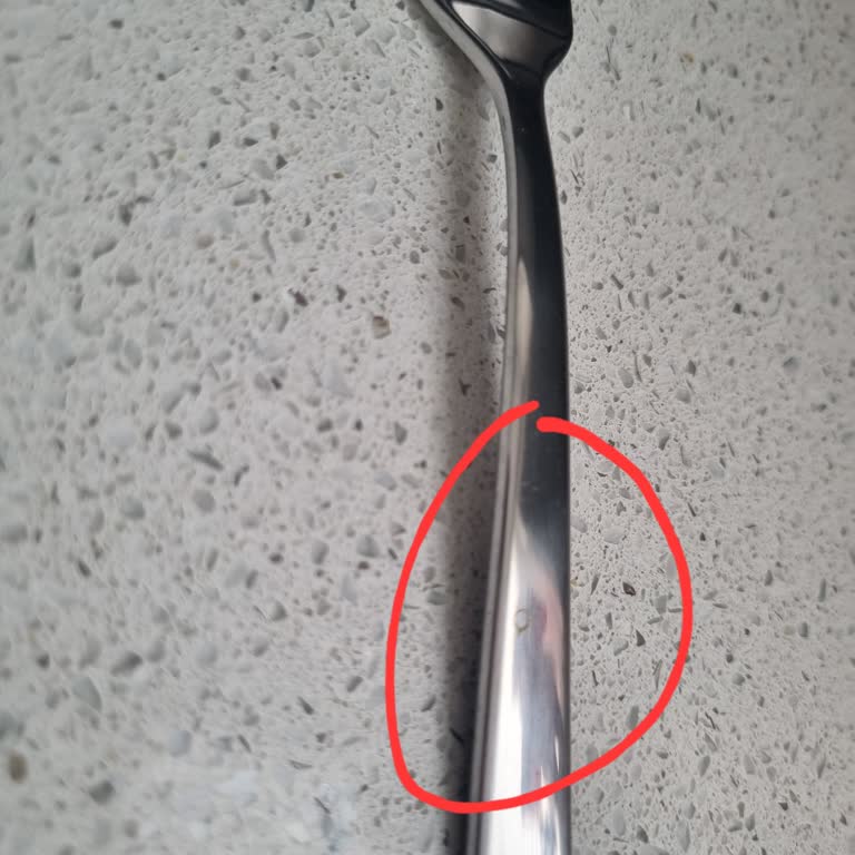 IKEA Ankara Mağazasından Çatal Bıçak Takımında Paslanma Ve Ücret İadesi Talebi