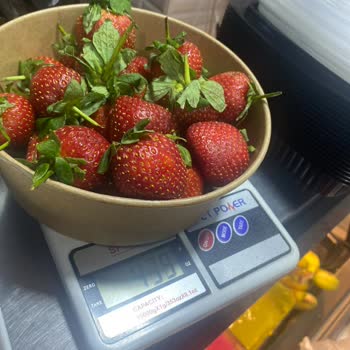 Çilek Siparişinde 300 Gram Eksik, Destekten Geri Dönüş Yok