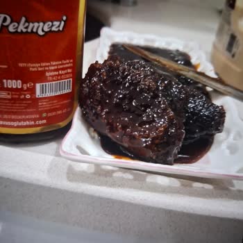 Bozkırlı Çavuşoğlu Şekerlenmiş, Yapısı Bozulmuş Dut Pekmezi!