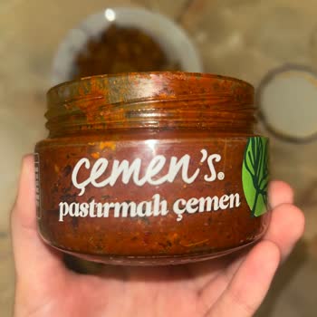 Pastırmalı Çemen Ürününde Yoğun Baharat Kokusu Ve Az Pastırma Miktarı İade Talebi