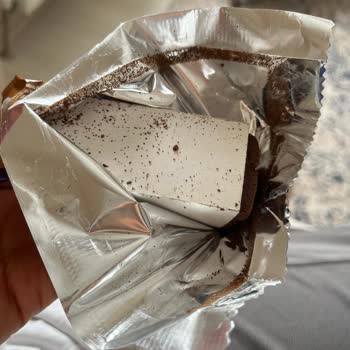 Olala Tiramisu’da Parçacıklar, Aşırı Koku Ve Sertlik Gıda Güvenliği Şikayeti